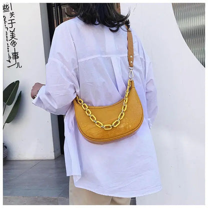 Crossbody bag baguette dumplings All You Need