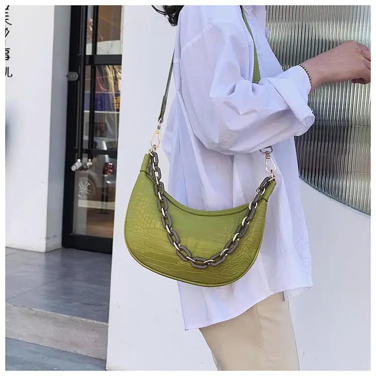 Crossbody bag baguette dumplings All You Need
