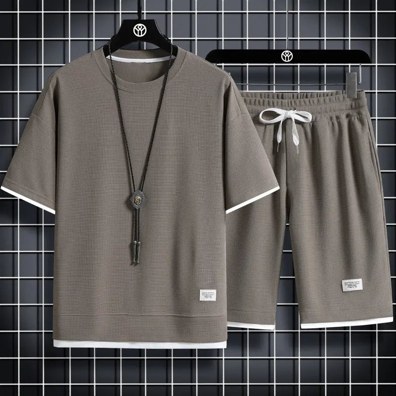 Vibes – Completo Estivo Uomo 2025 in stile urban sport All You Need