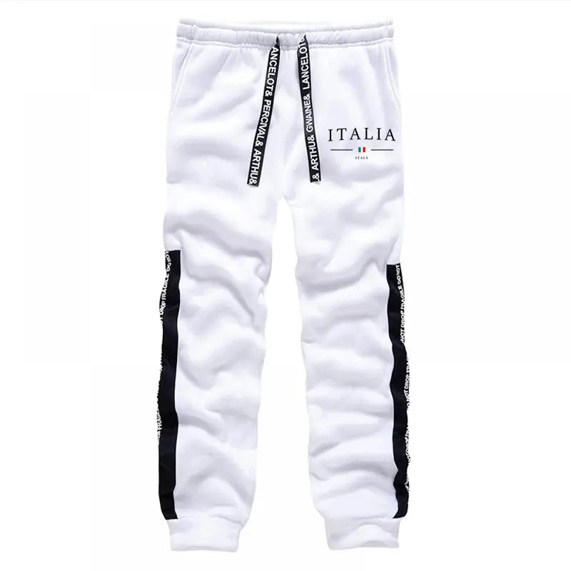 "Completo sportivo Italia: felpa e pantaloni coordinati" All You Need