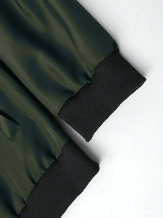"Giacca nera leggera stile bomber minimal" All You Need