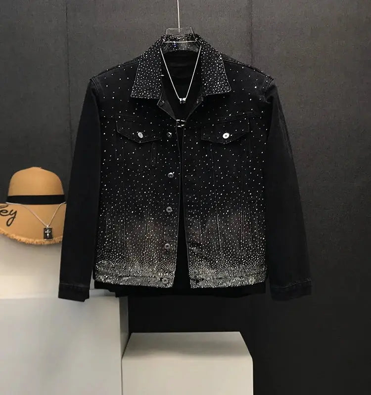 "Completo giacca e pantalone nero sfumato con dettagli glitter" ✨ All You Need