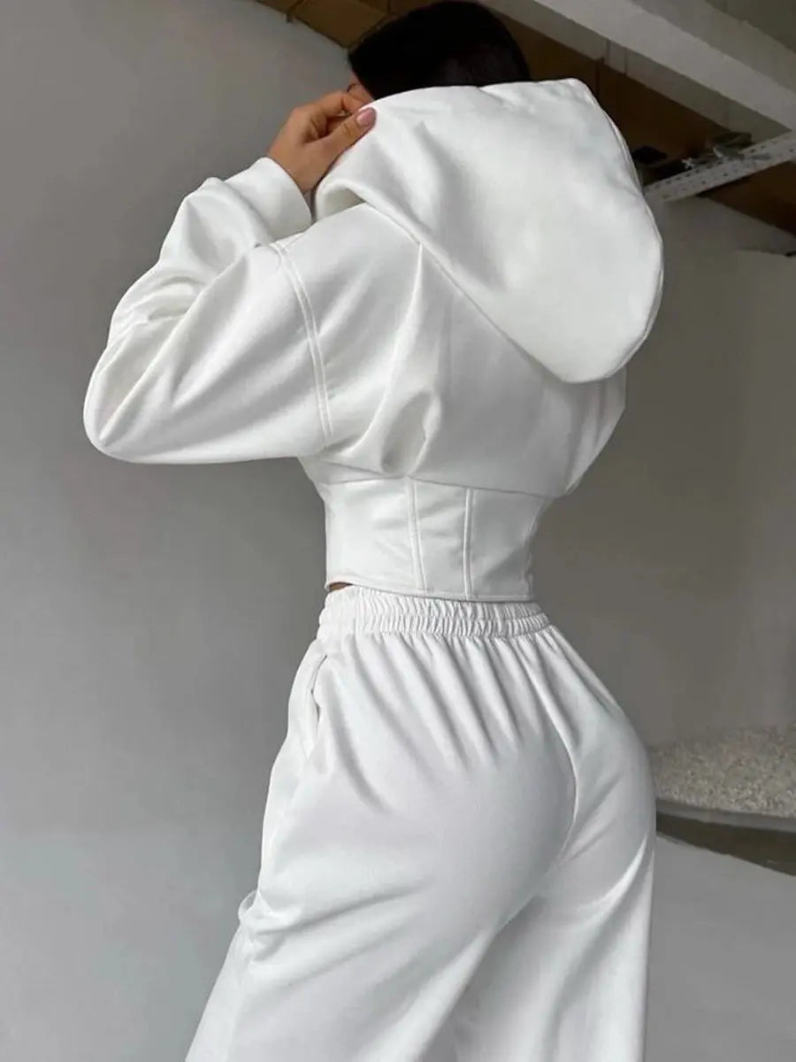 "Completo sportivo donna verde oliva con zip e vita aderente" All You Need