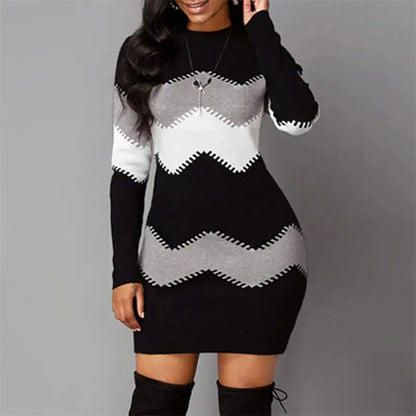 "Abito in maglia a maniche lunghe con motivo a zig-zag bianco, grigio e nero" 👗 All You Need