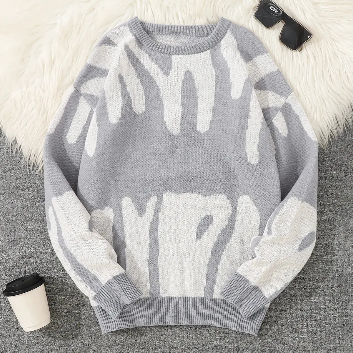 Maglione grigio con pattern astratto nero" 🖤 All You Need
