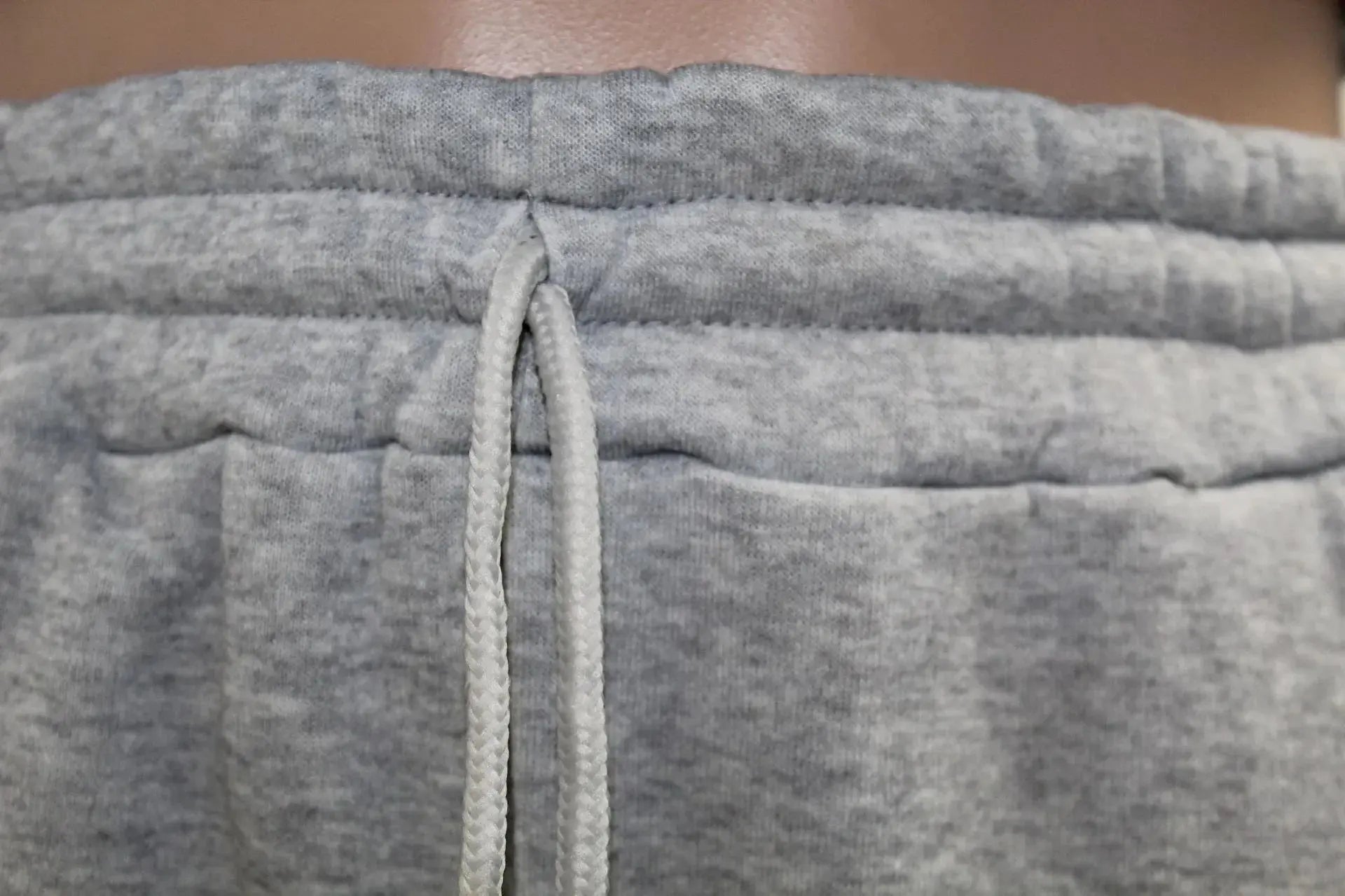 Felpa Donna Sportiva in Velluto con Lana & Pelliccia – Pullover Casual All You Need