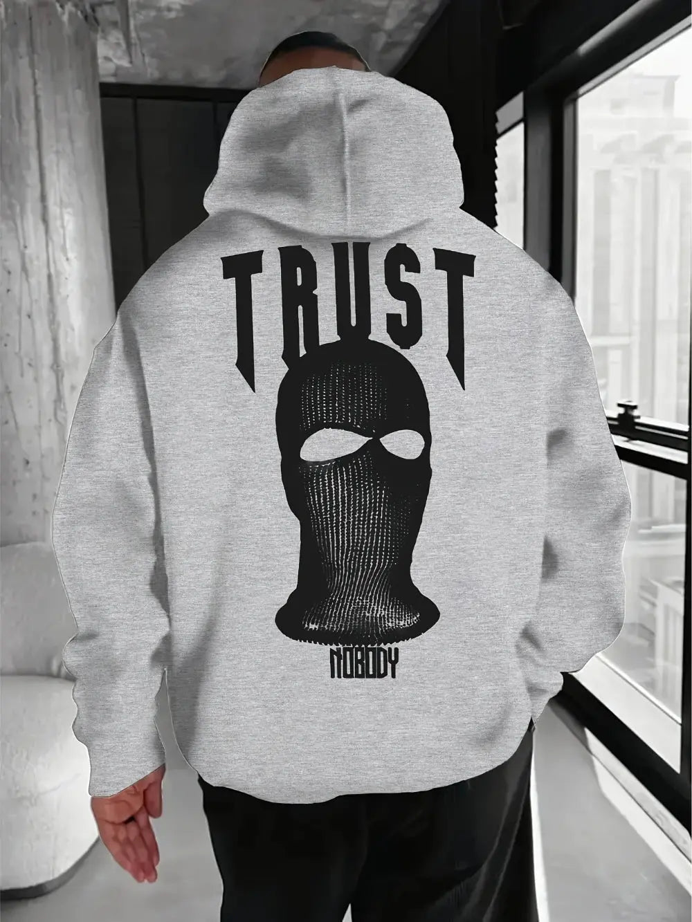 "Felpa blu con cappuccio e stampa TRUST sul retro" 🖤 All You Need