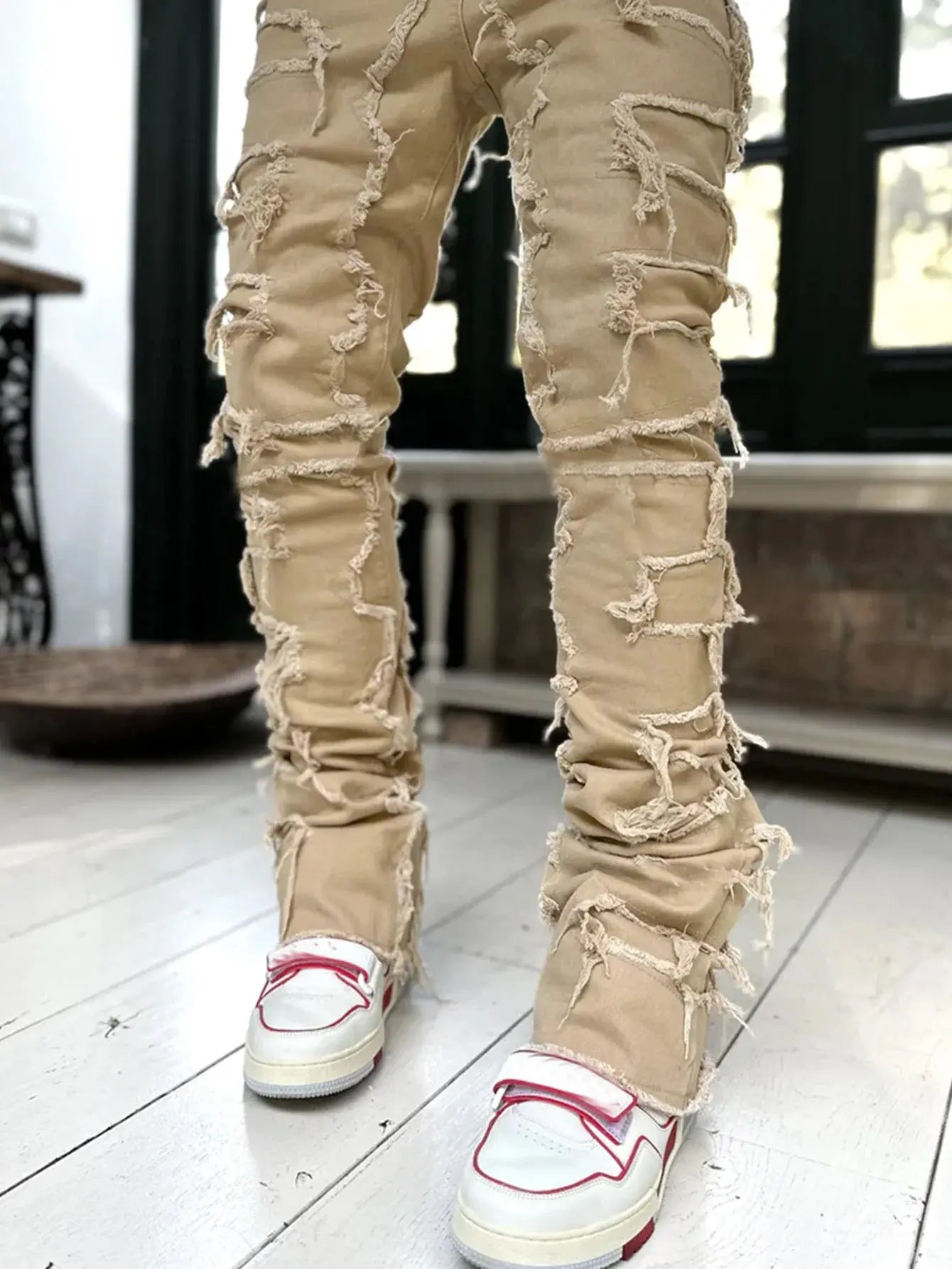 "Jeans uomo azzurri strappati con dettagli distressed" All You Need