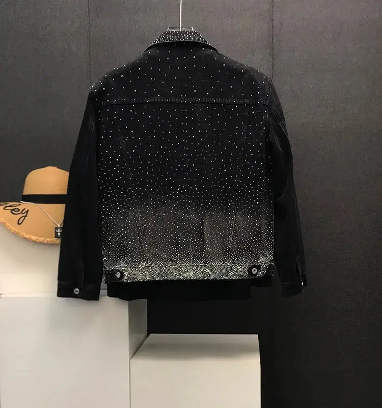 "Completo giacca e pantalone nero sfumato con dettagli glitter" ✨ All You Need