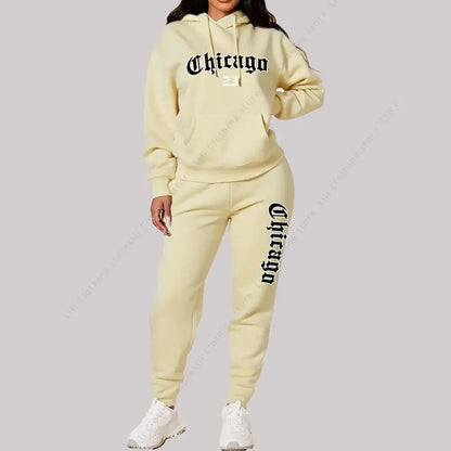 Completo Donna 2 Pezzi Streetwear in Pile con Cappuccio – Autunno/Inverno 2025 All You Need
